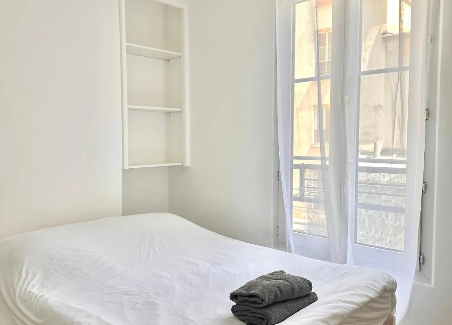 Comfortable Studio Notre-Dame De Lorette Rodier Paris France