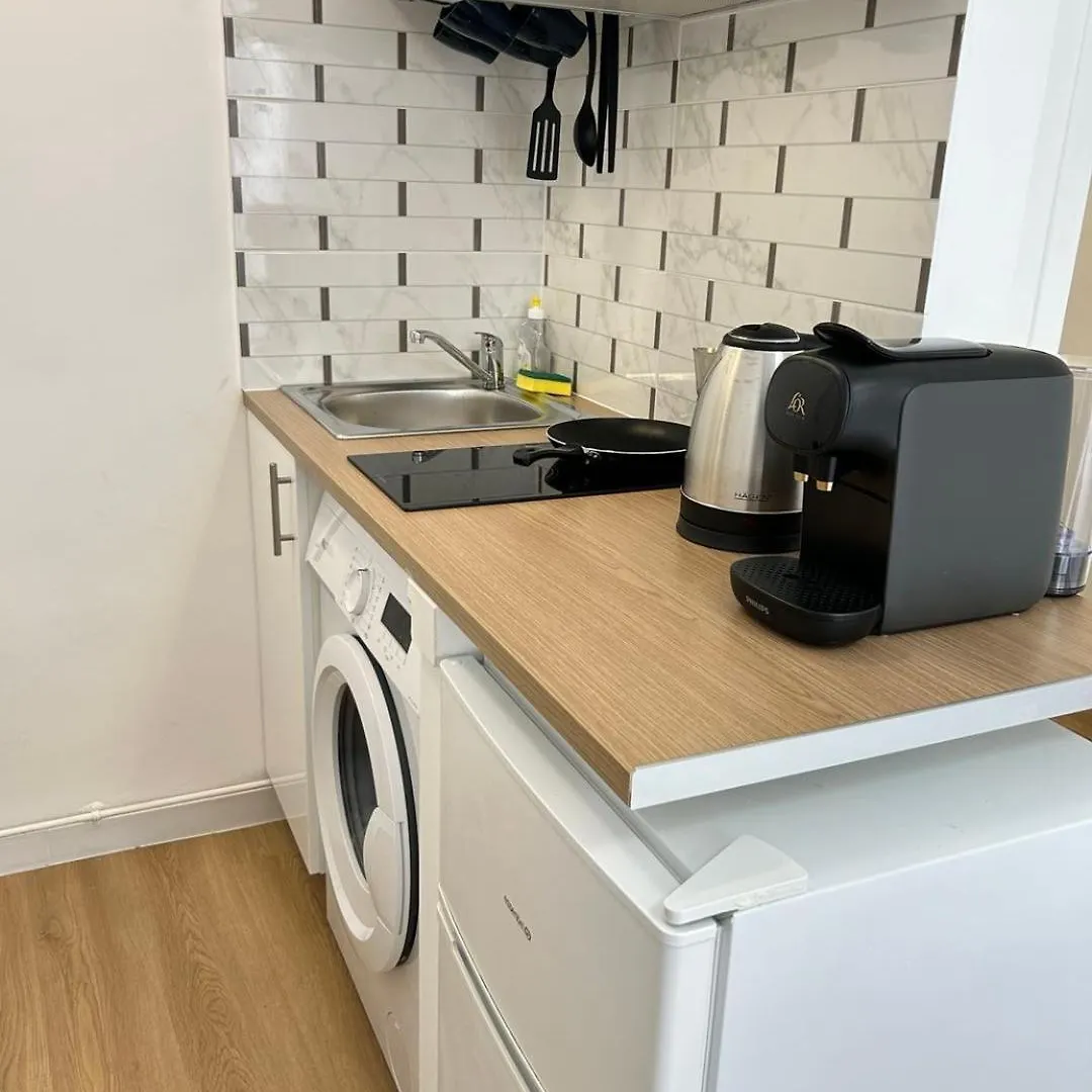 Comfortable Studio Notre-Dame De Lorette Rodier Paris Apartment