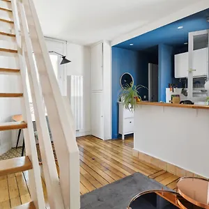 Charming Duplex In Privatestreet, Citycenter Appartement